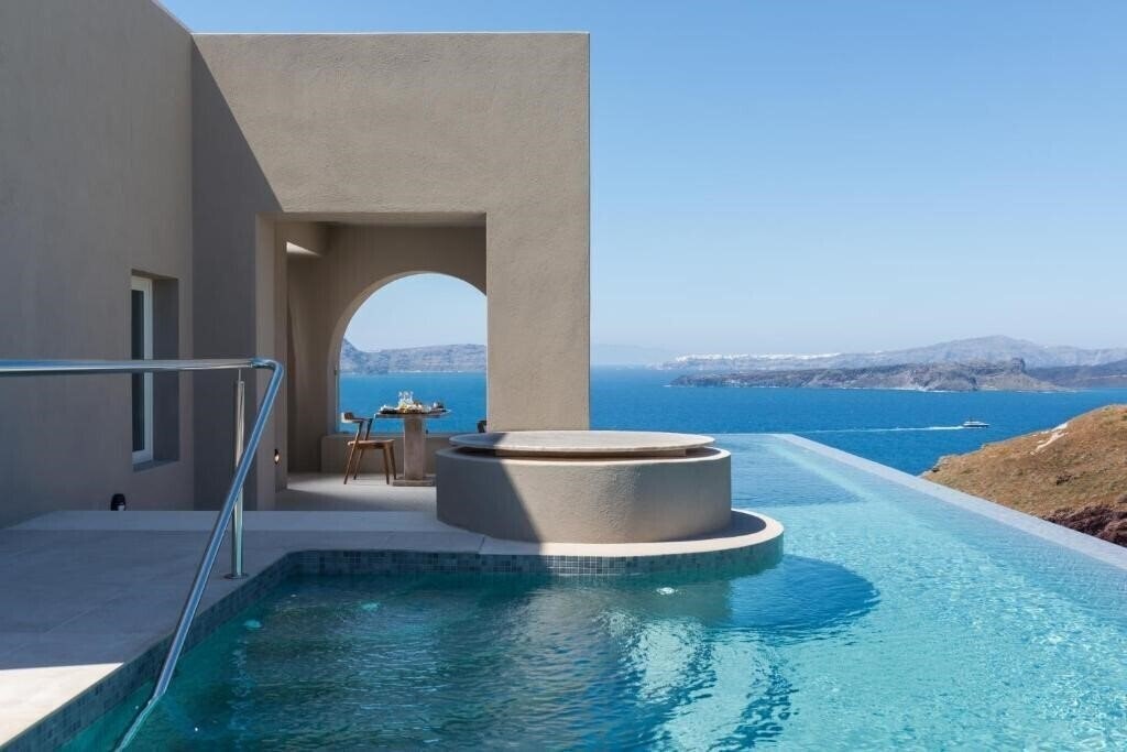Отель Arota Exclusive Villas 4*