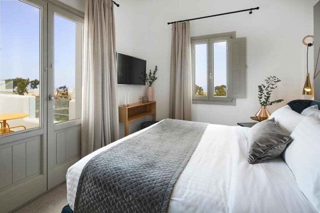 Картинка Altera Pars Suites Santorini 5*