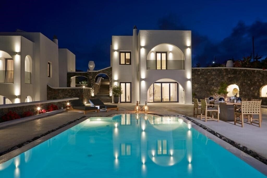 Отель Amor Hideaway Villas 4*