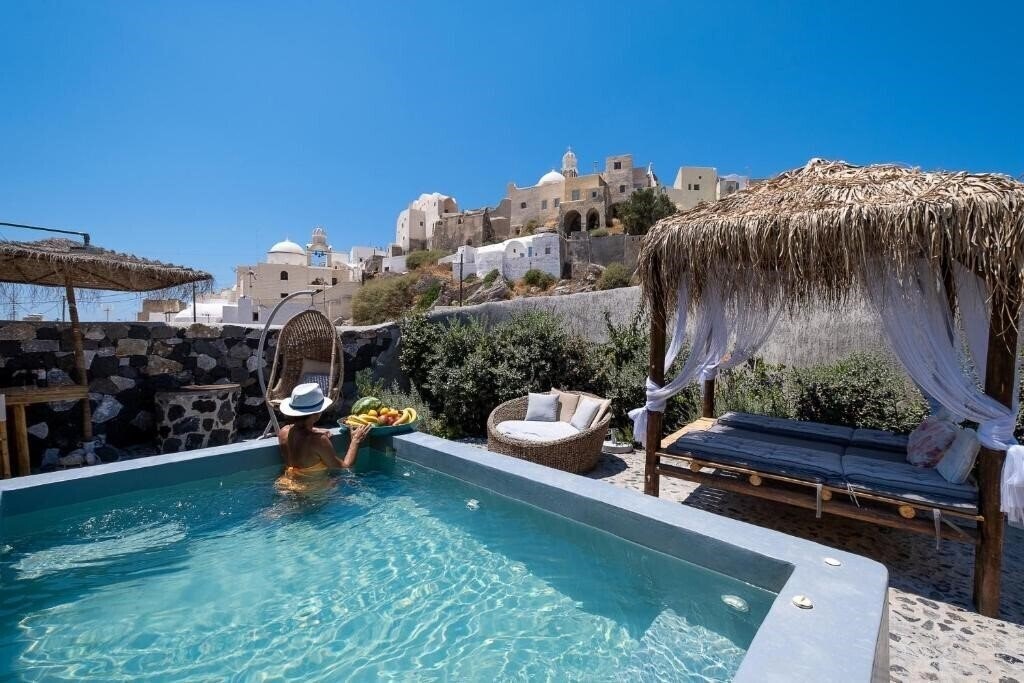 Отель Rock Villas Santorini 5*