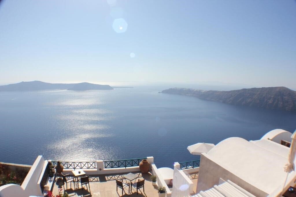 Отель Afroessa 4*