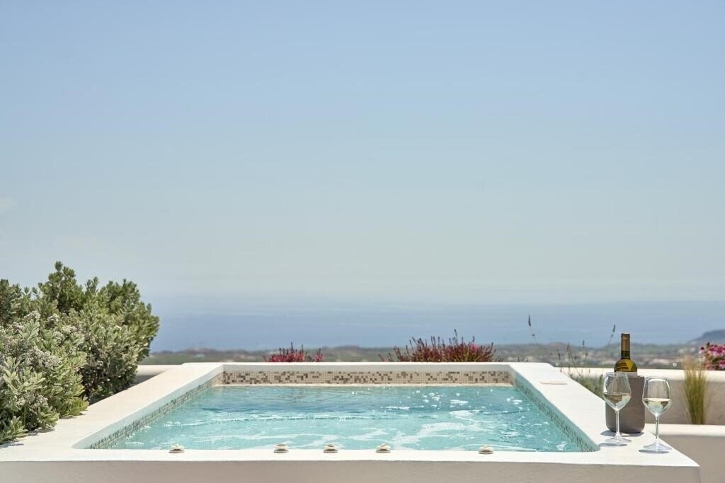 Фото Alleys Boutique & SPA Hotel 4*