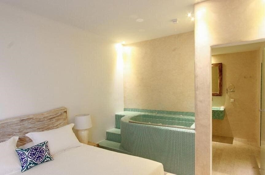 Фотографія Allure Suites 4*
