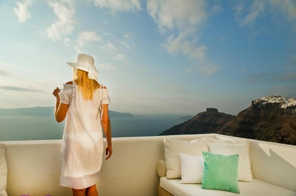 Фото Allure Suites 4*