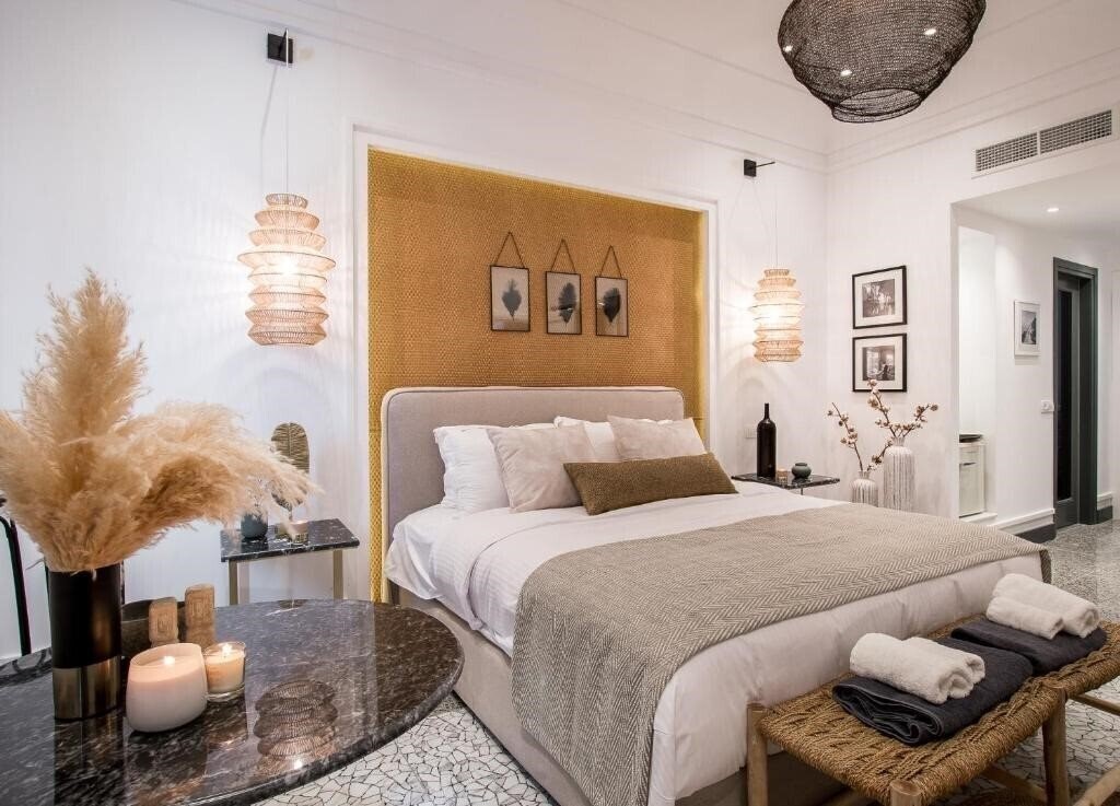 Картинка Amelot Art Suites 4*