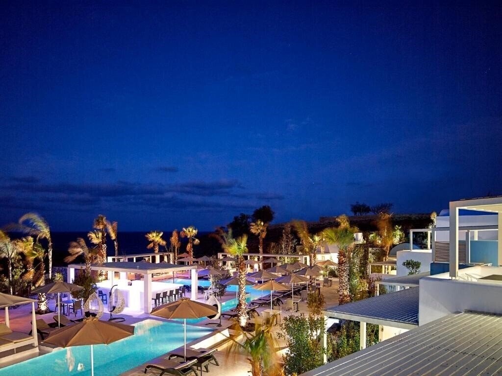 Фотография Aurora Luxury Hotel & Spa Santorini 4*