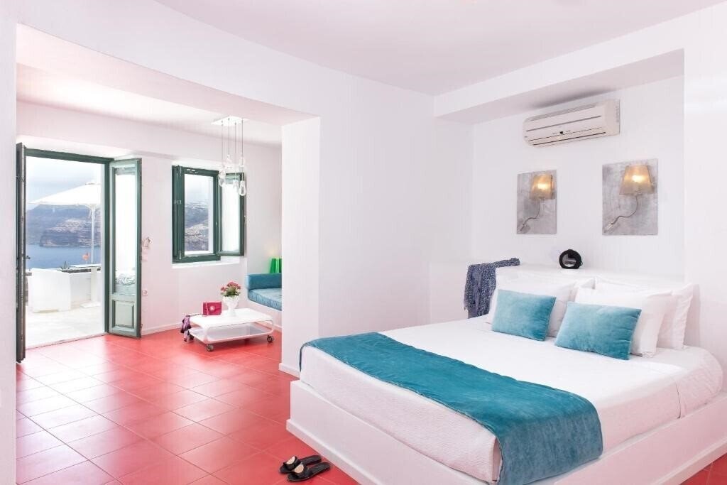 Фото Avant Garde Suites 4*