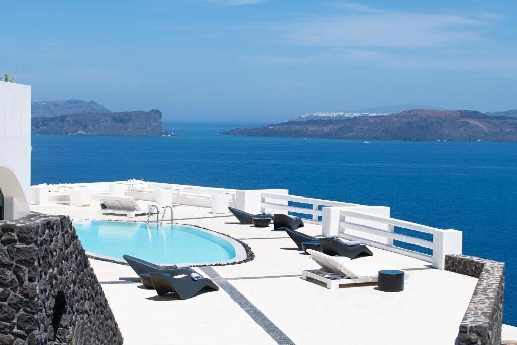 Картинка Avant Garde Suites 4*