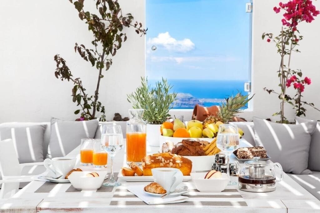 Картинка Erossea Santorini Villa 4*