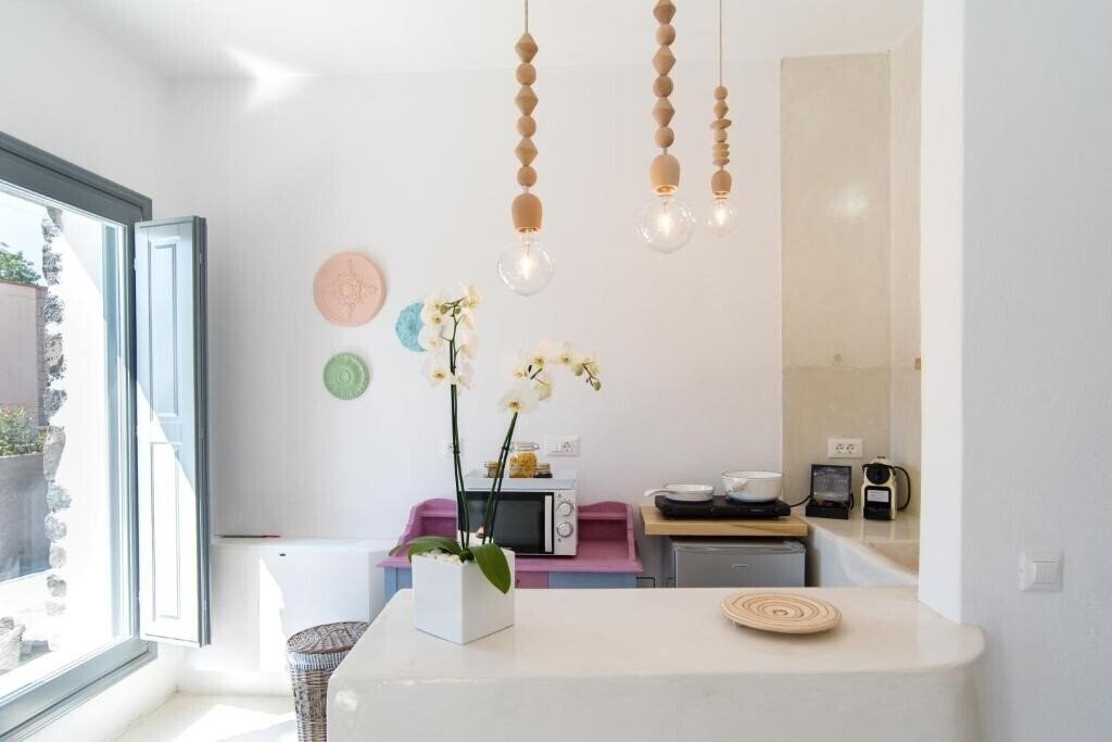 Фотографія Lagadi Suites 4*