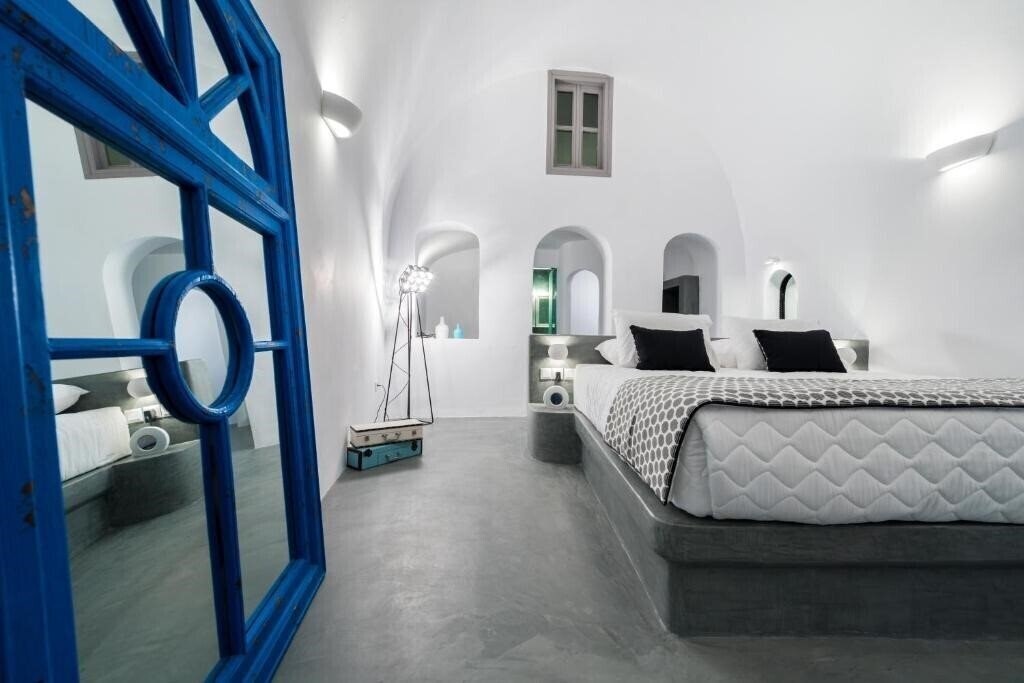 Фото Modernity Suites Santorini 4*