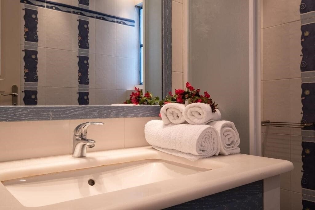 Фотография Santorini Mystique Garden Villa 4*