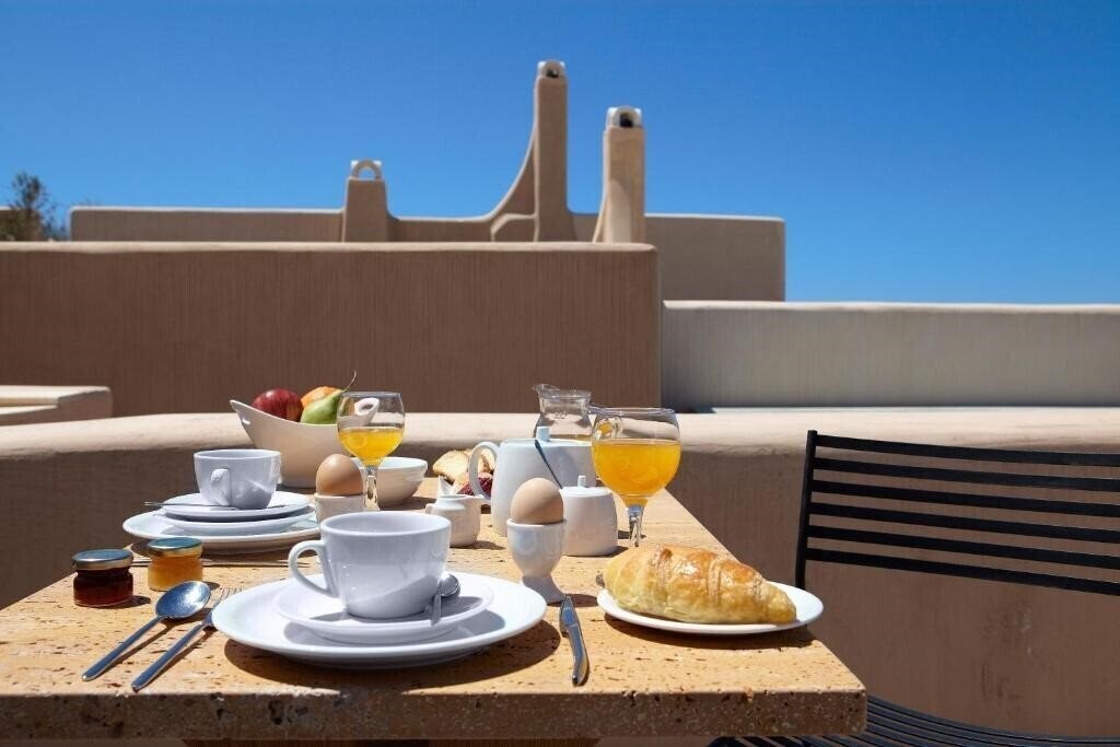Зображення Voreina Gallery Suites 4*
