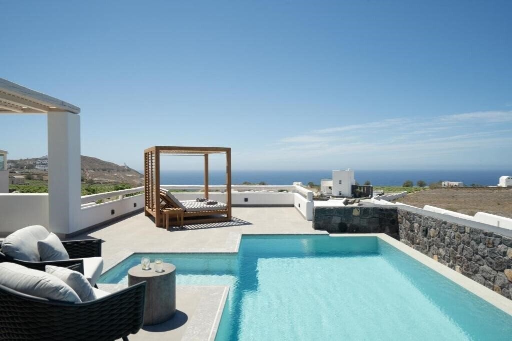 Готель La Ponta Villas & Suites 5*