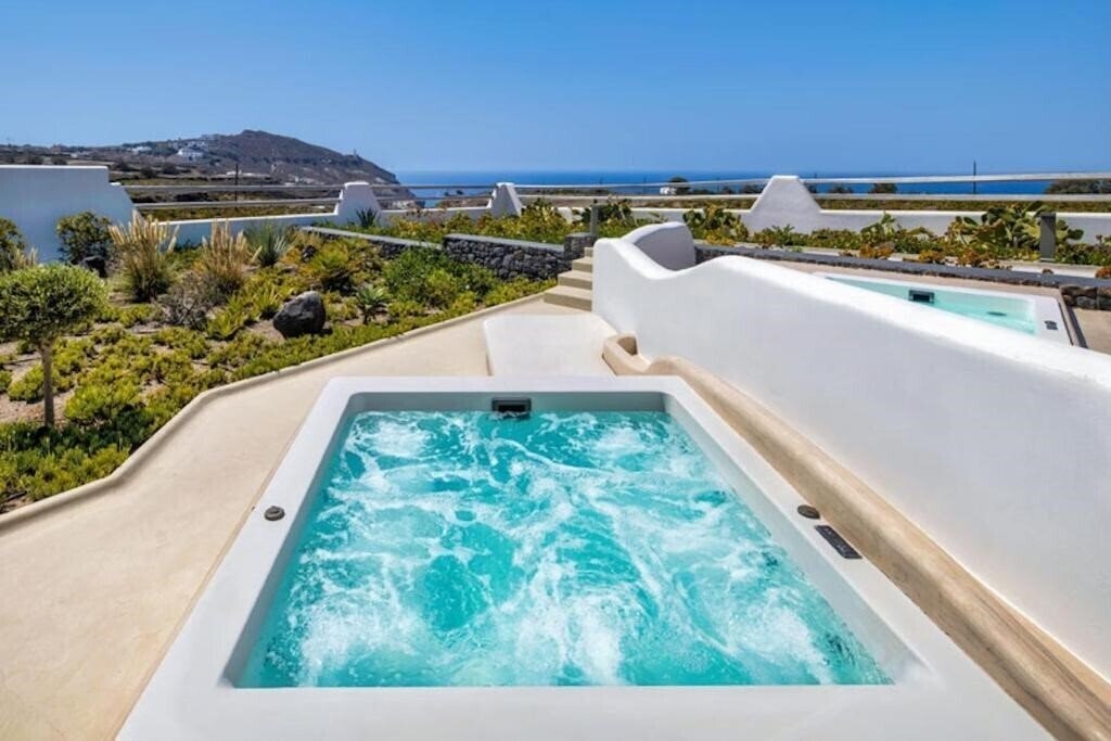 Фотографія La Ponta Villas & Suites 5*