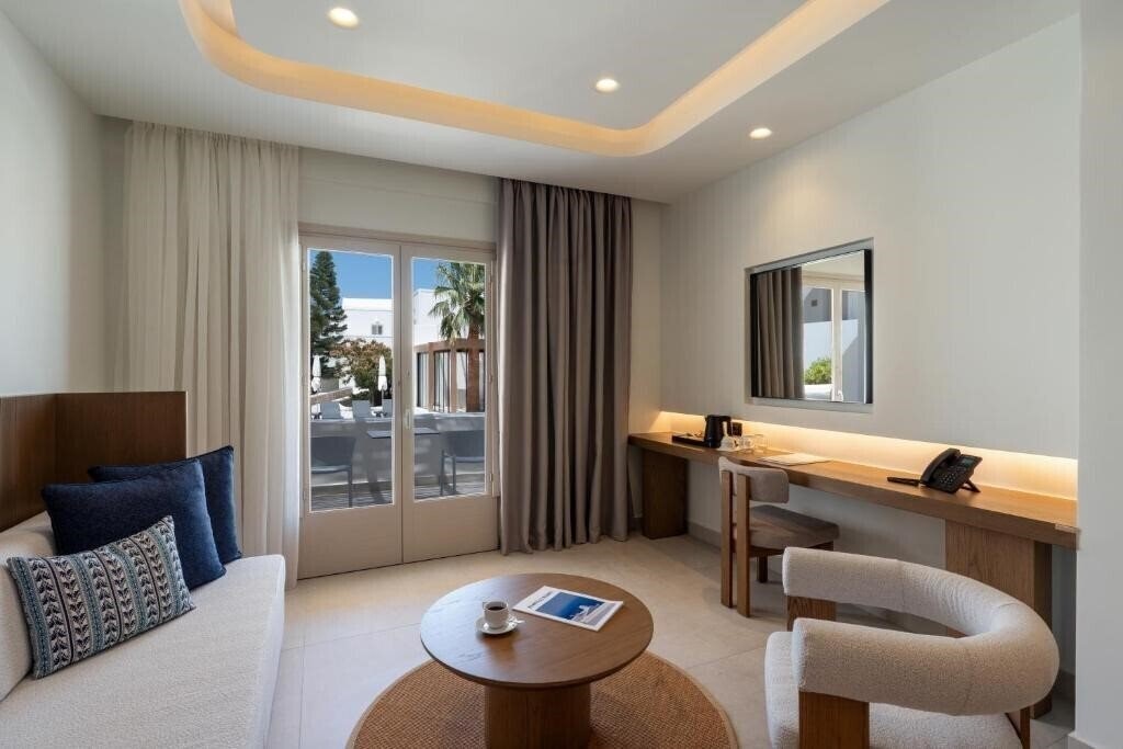 Картинка Aegean Plaza 4*