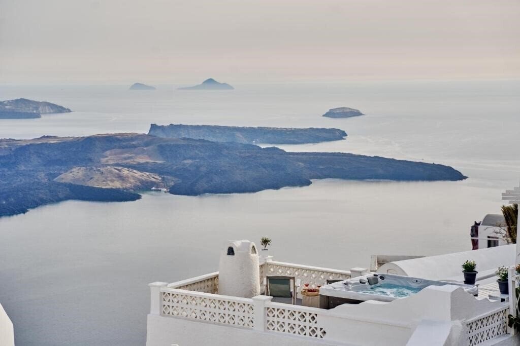 Отель Santorini Mansion 4*