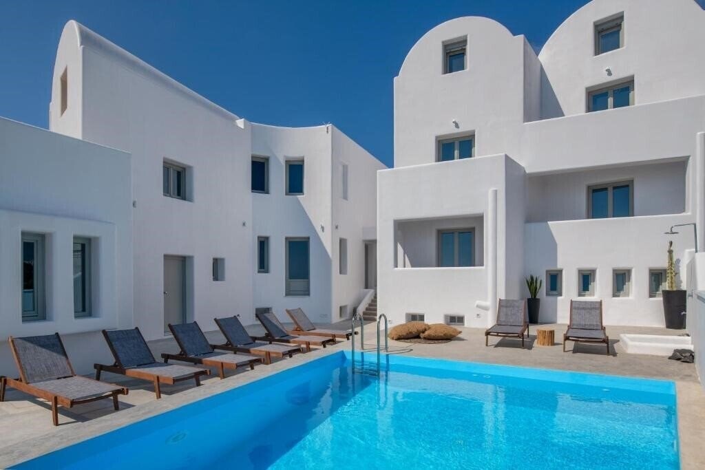 Фото Seven Suites 4*