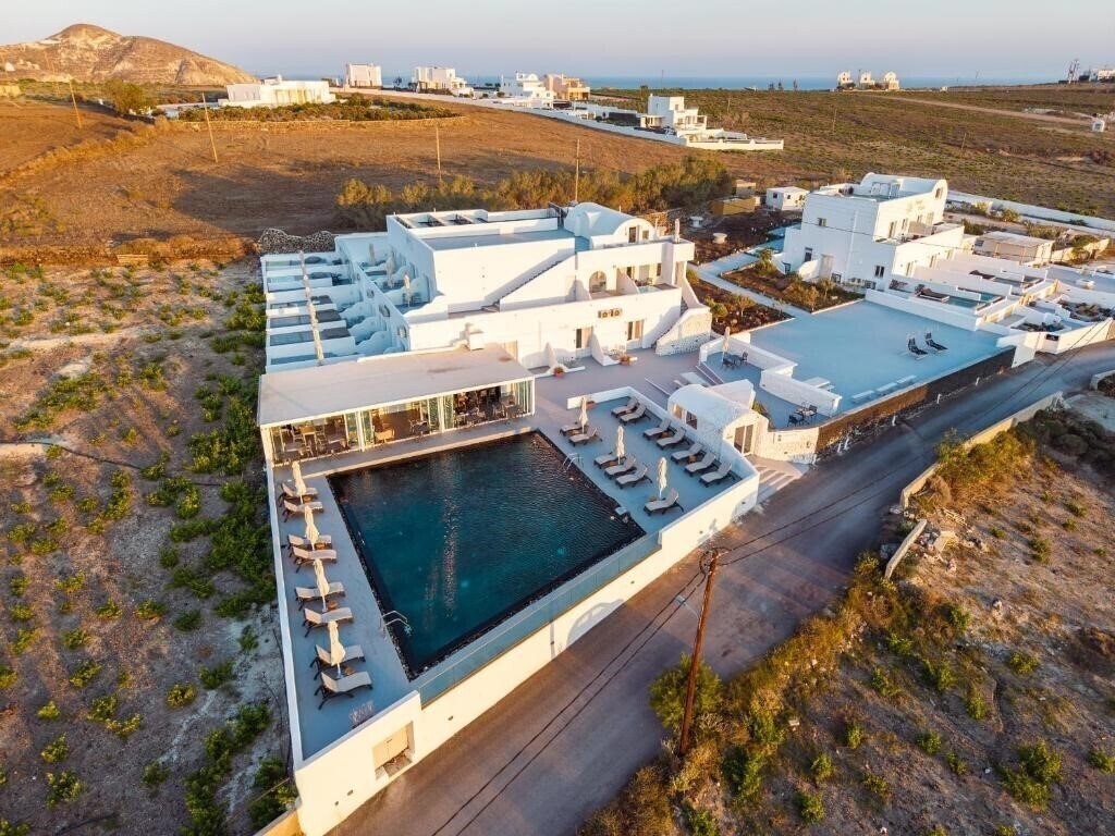 Фотография Cavo Santo Santorini 4*