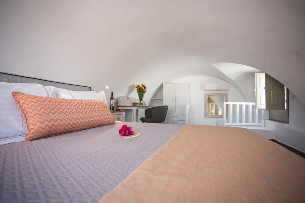 Картинка Mathios Luxury Homes 4*