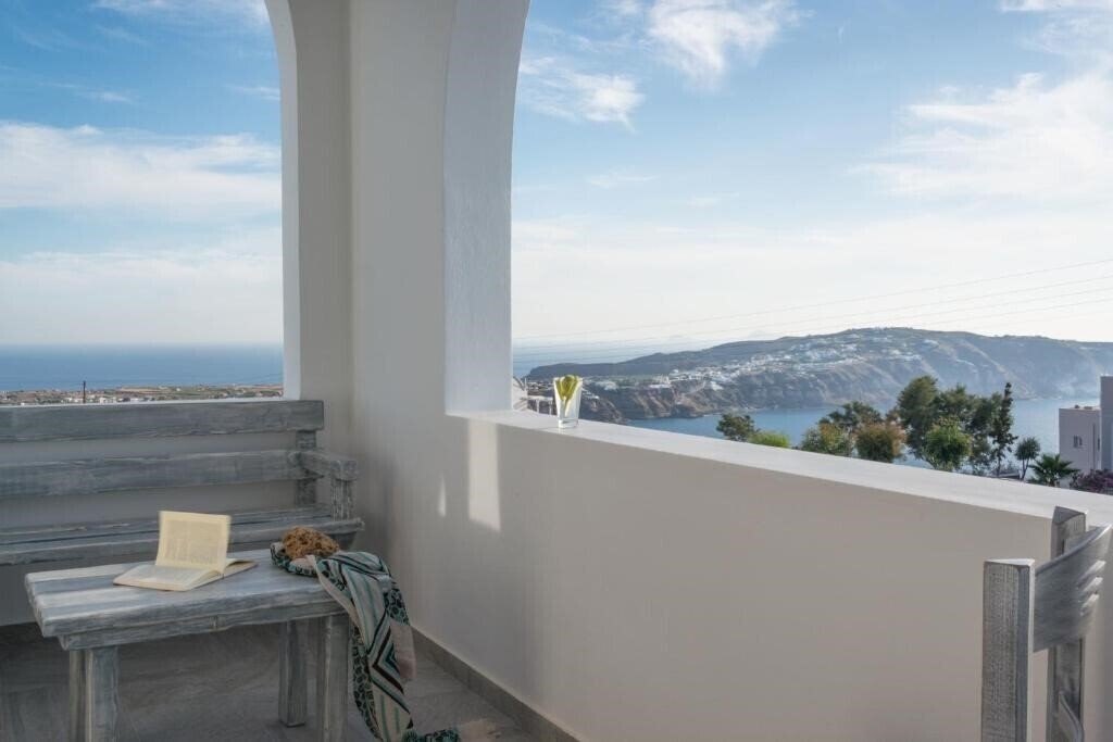 Зображення Aspronisi Luxury Villa 4*