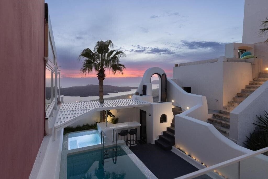 Отель Opera Mansion 4*