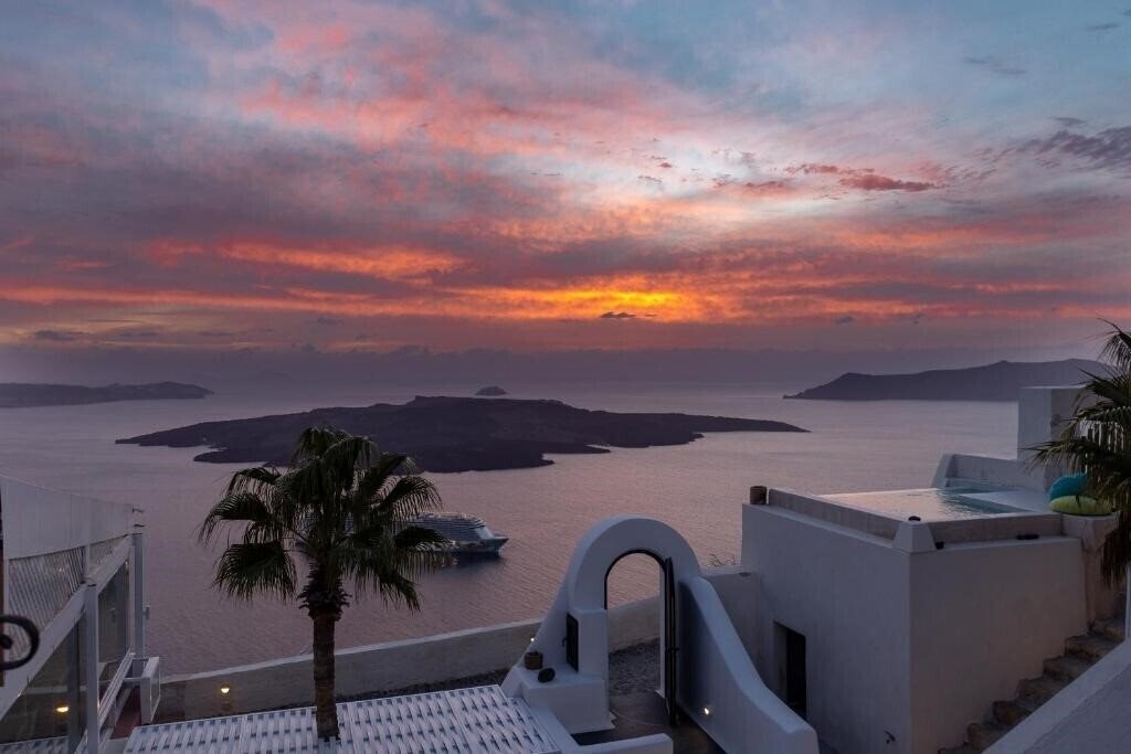 Фото Opera Mansion 4*