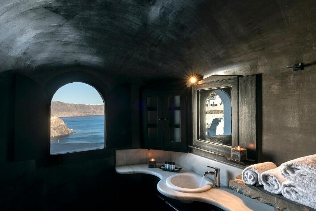 Фотография Pearl Of Caldera Oia 4*
