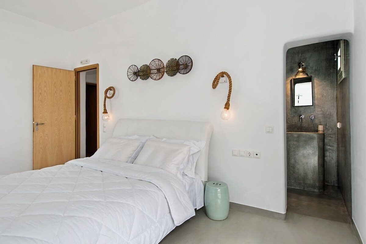 Фото Pyrgos Terrace House 4*