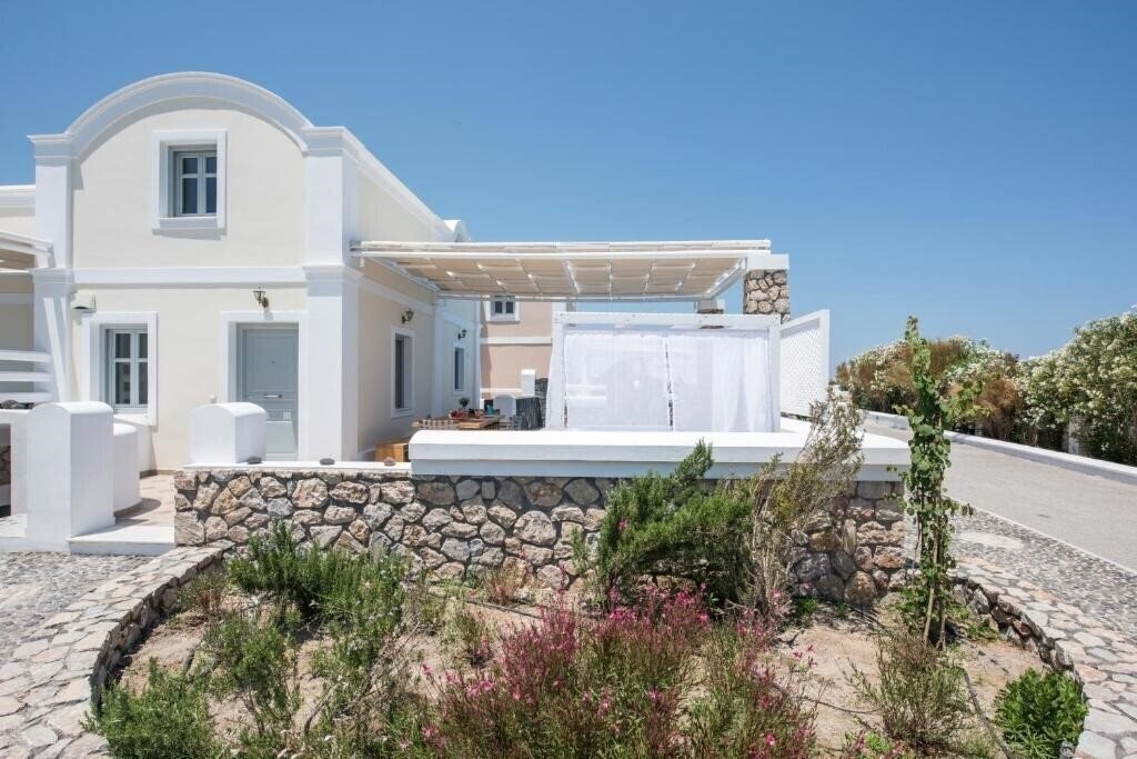 Фото Secret Earth Villas Santorini 4*