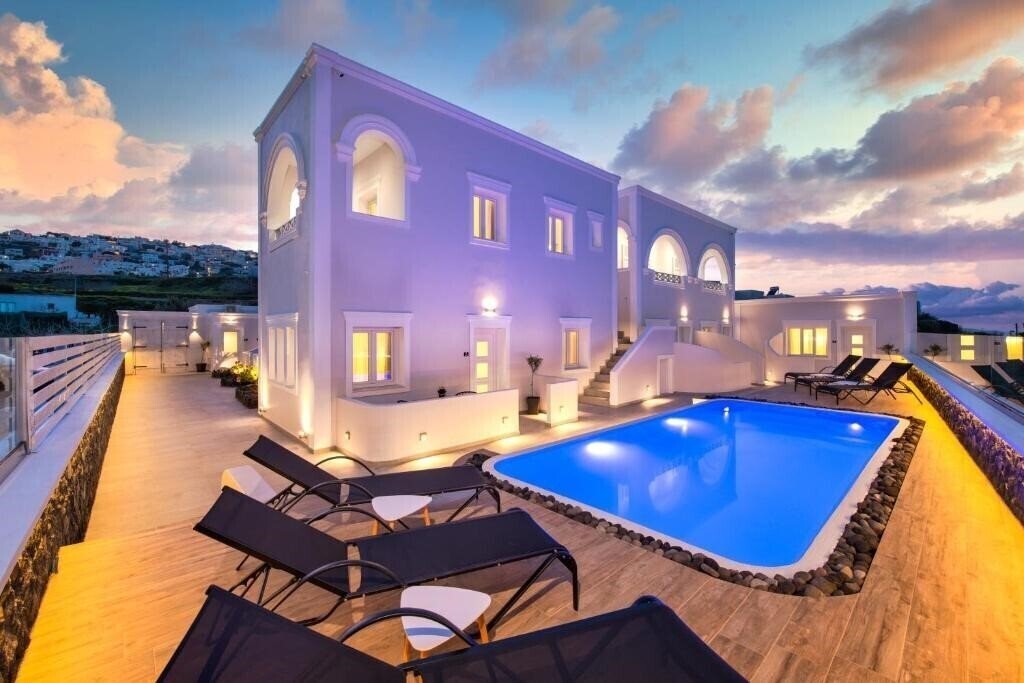 Отель Abasa Suites 4*