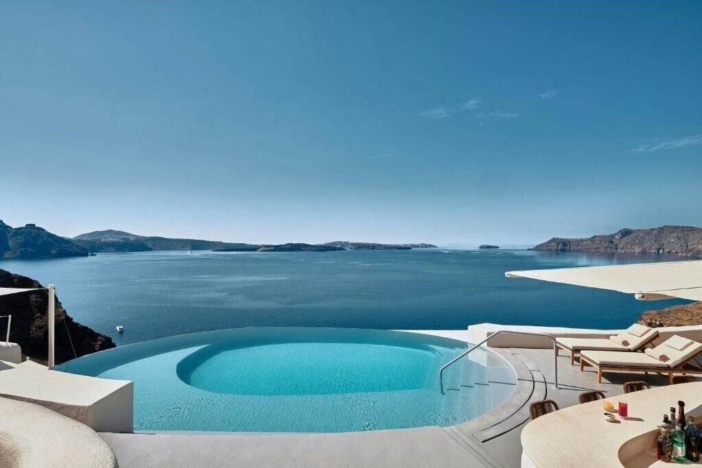 Отель Mystique, a Luxury Collection Hotel 4*