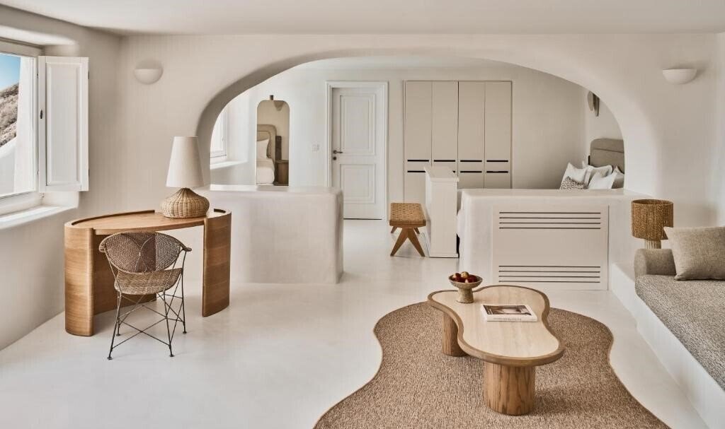 Фотография Mystique, a Luxury Collection Hotel 4*