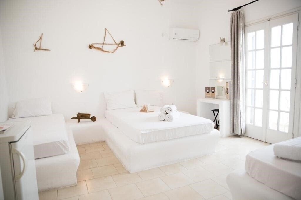Фото Villa Garden 4*