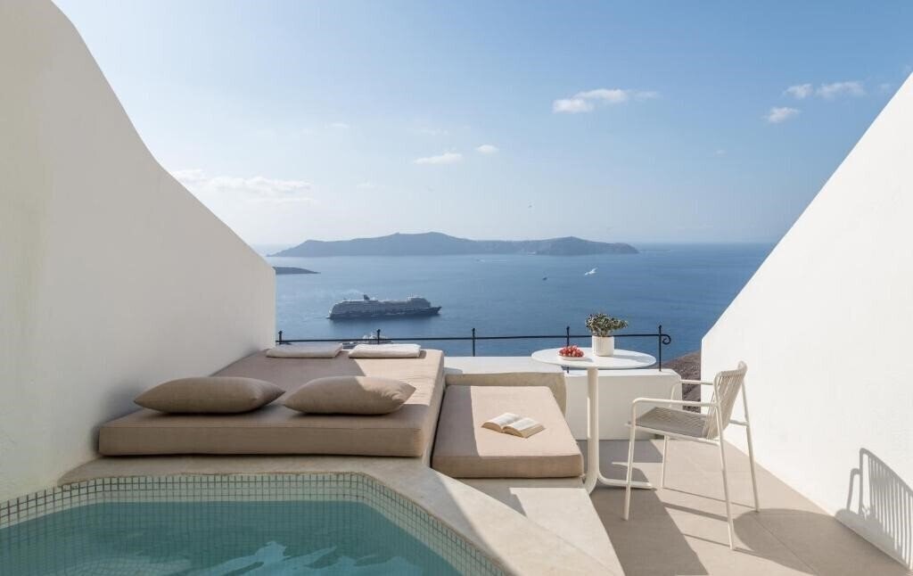 Фотография Enigma Suites 4*