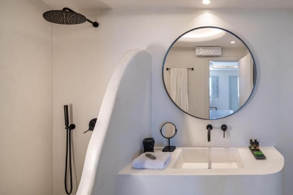 Зображення Akra Suites 3*