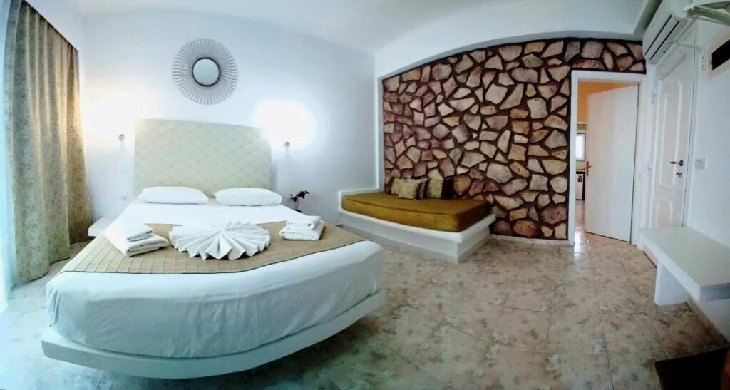 Фотография Atalos Suites 3*