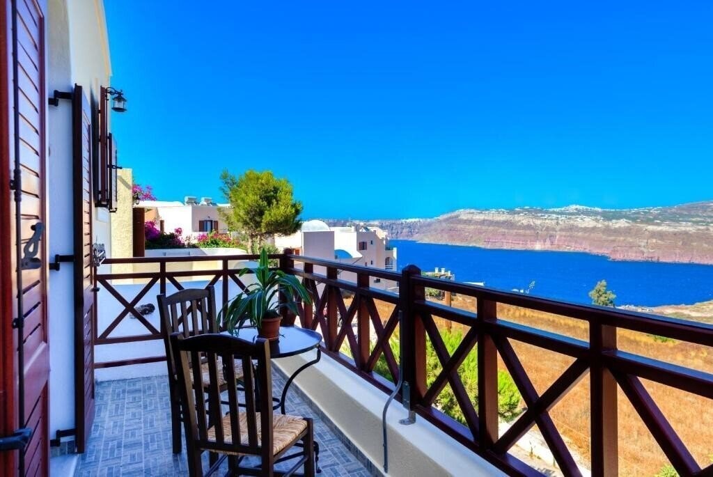 Картинка Aspalathos Suites 3*