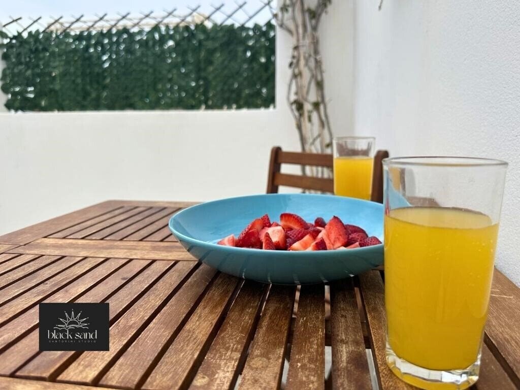 Изображение Black Sand Apartments 3*