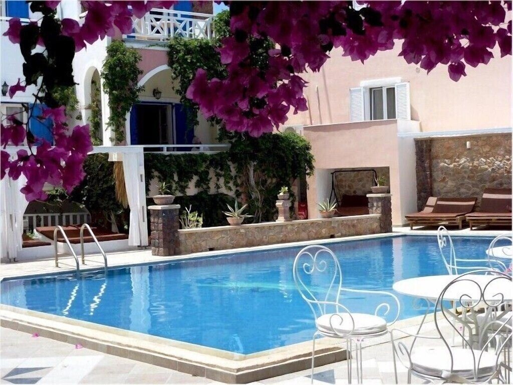 Отель Bougainvillea Suites 3*