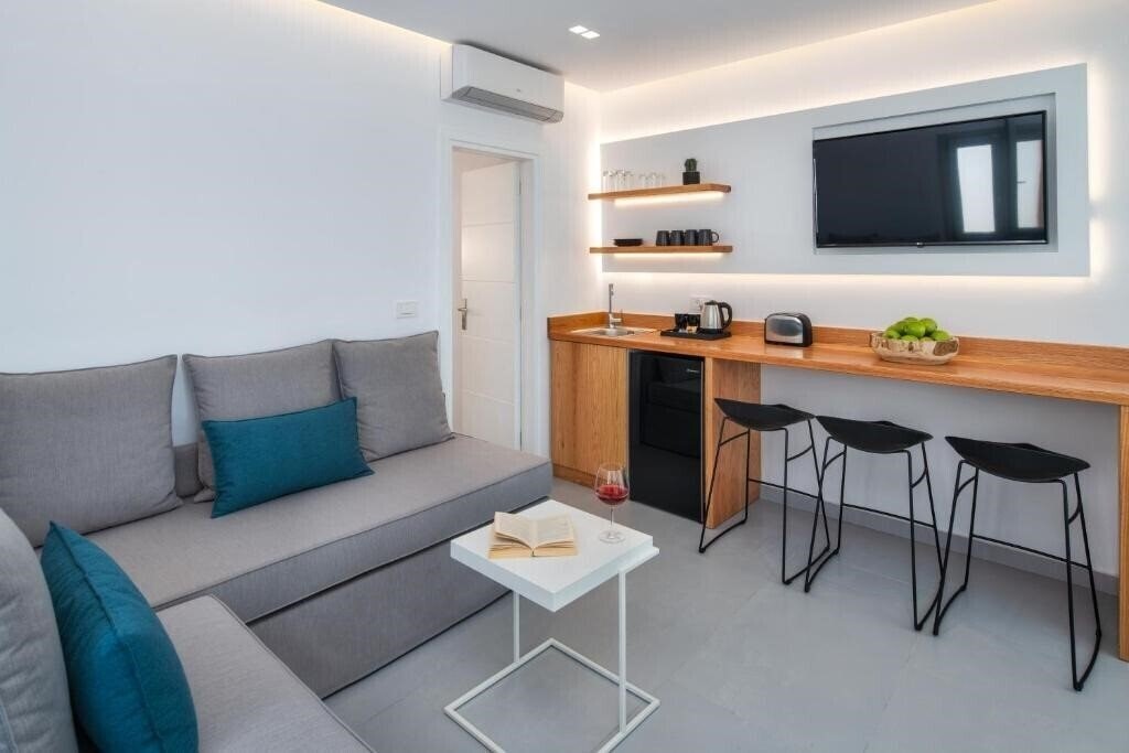 Картинка Harmony Suites 3*