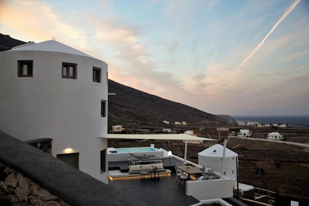 Отель Horizon Mills Villas & Suites 3*