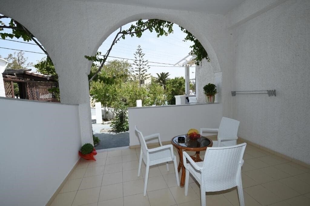 Фотография Sunflower Santorini 3*