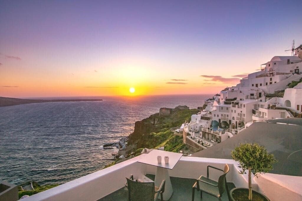 Картинка Theodora Suites - Adults Only 3*