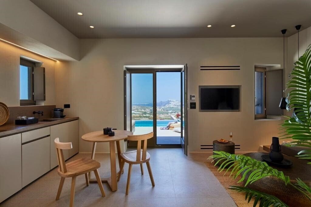 Картинка Halcyon Days Suites 3*
