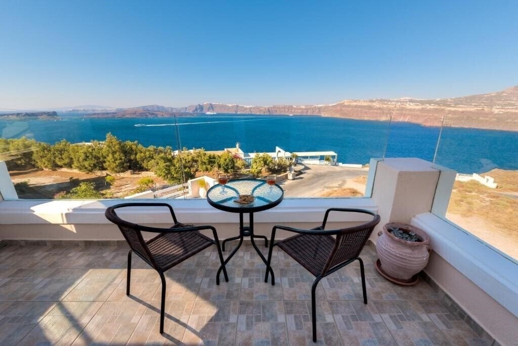 Картинка Akrotiri Apartments 3*