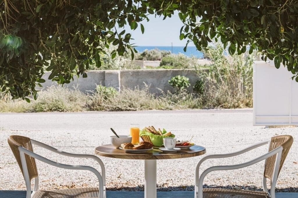 Картинка Ambeli Apartments Santorini 3*
