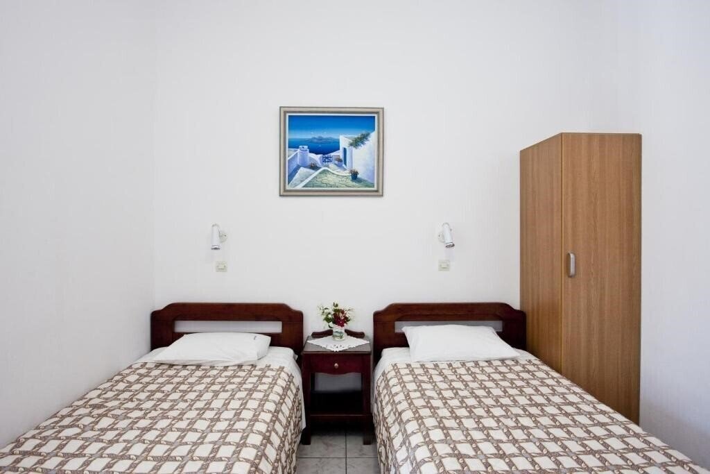 Картинка Ancient Thera Studios & Restaurant 3*