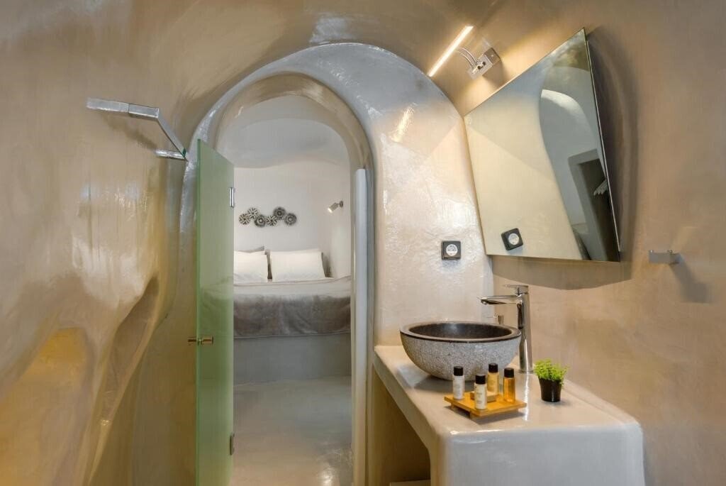 Фотографія Antrum Villa 3*