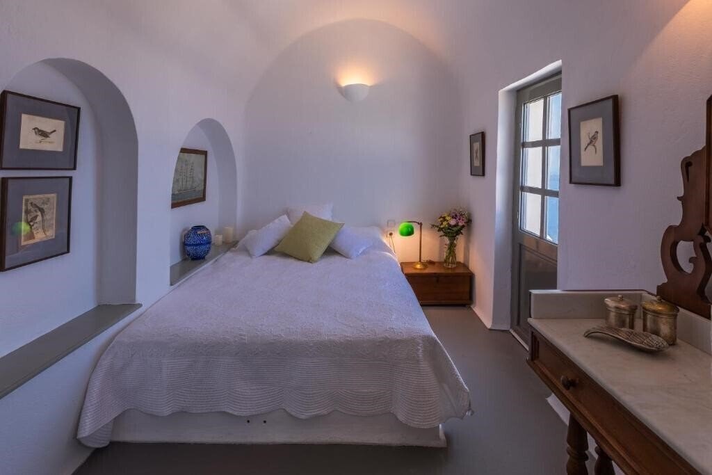 Фотографія Azure Villa Santorini 3*